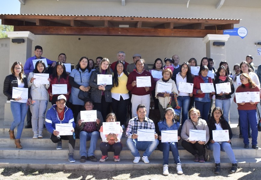 Entrega de Certificados en Tafí del Valle – Tucumán Capacita